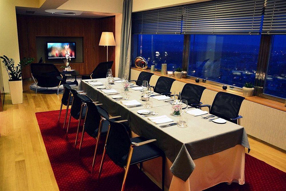 One Room Hotel Prague Ngoại thất bức ảnh